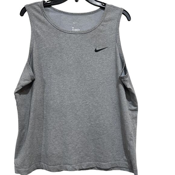 Nike Dri-FIT Tank Top Shirt Women Large Gray The Nike Tee Oversize STAIN - Picture 1 of 9